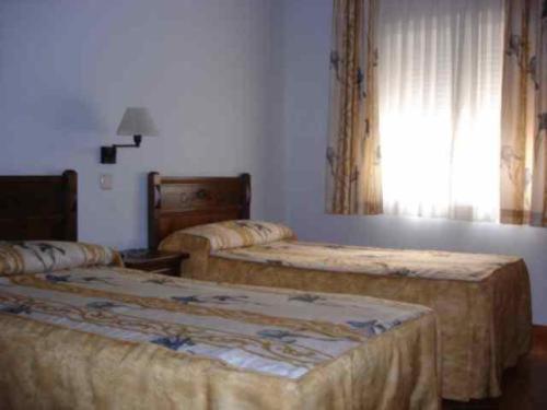 Hostal Cruz Verde Navalcarnero Zimmer foto