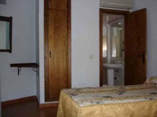 Hostal Cruz Verde Navalcarnero Zimmer foto